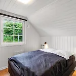 Prohor - 10-5km From The Sea By Interhome
