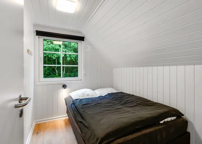 Prohor - 10-5km From The Sea By Interhome